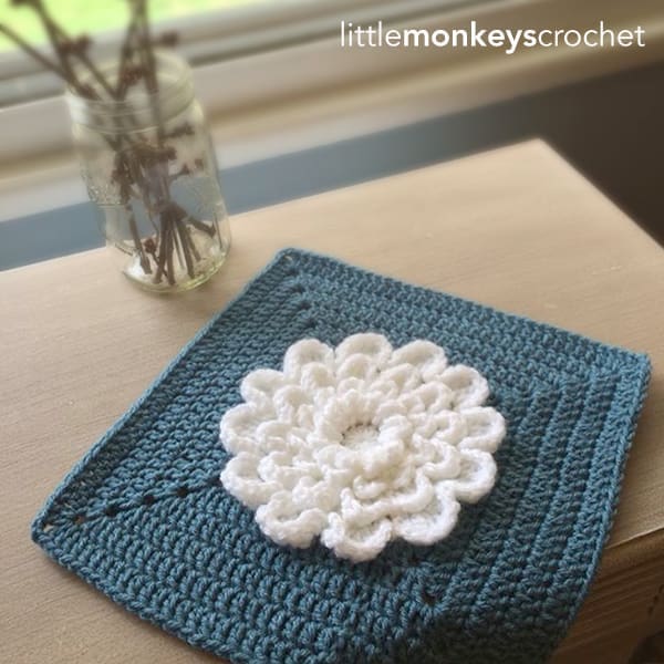 Never Ending Wildflower 12″ Granny Square