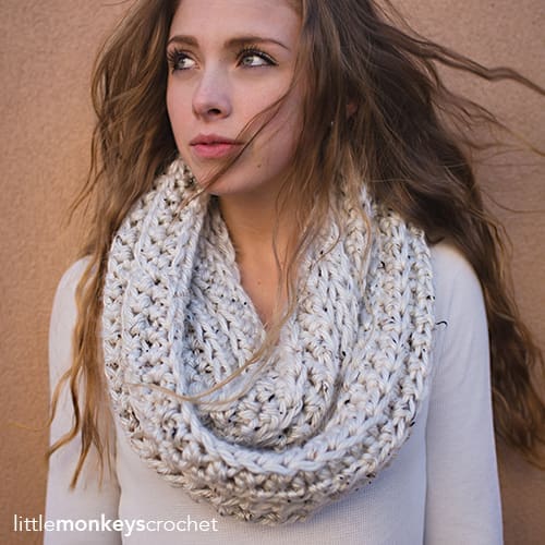 Chunky Ribbed Infinity Scarf